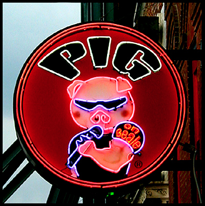 The Pig on Beale