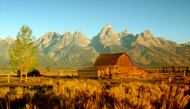 Little Barn On The Prarie