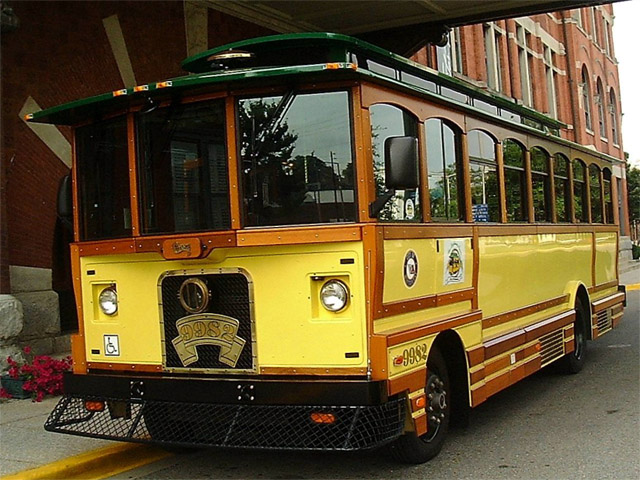 Trolley 9982