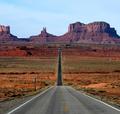 the highway to monument valley