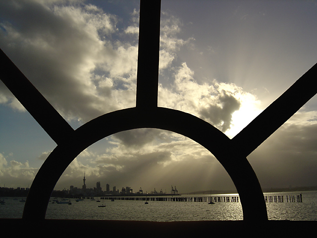 AUCKLAND FROM THE DISTANCE