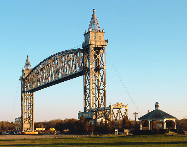  The Vertical Lift Railroad Bridge in my Town