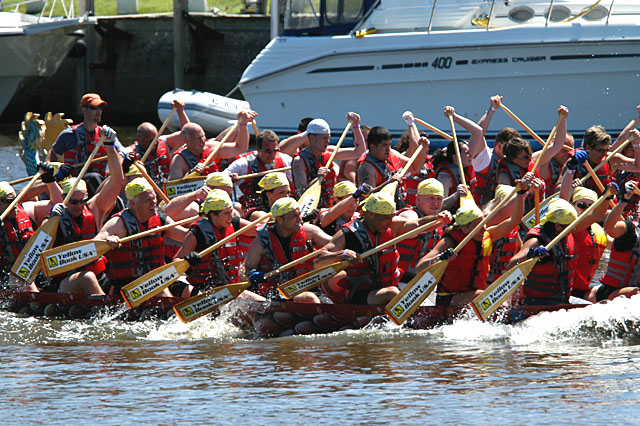 The Dragon Boat Racers Come To South Haven Again