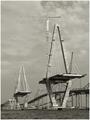 Balancing Act - The New Bridge Takes Shape
