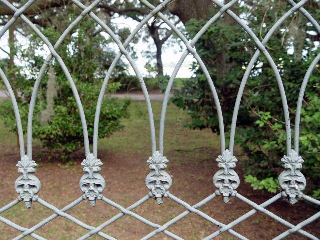 Through Iron gate