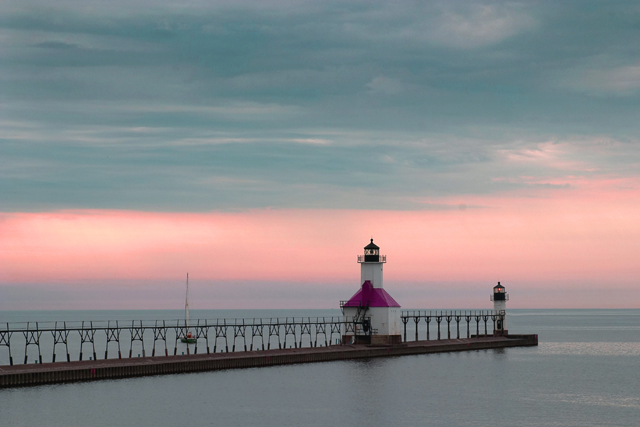 Great Lakes Lighthouse