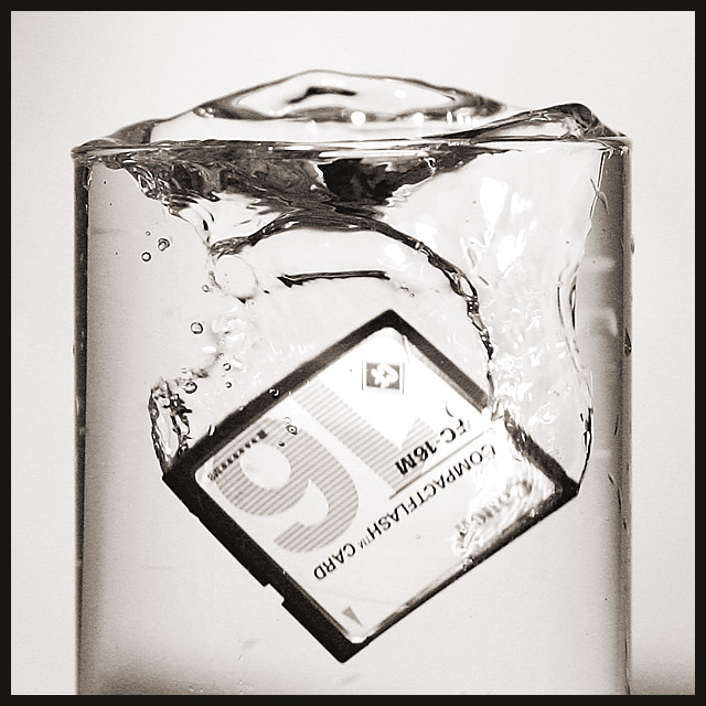 Flash on the Rocks