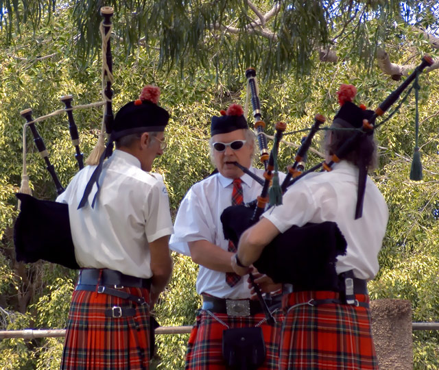 The Three Pipers