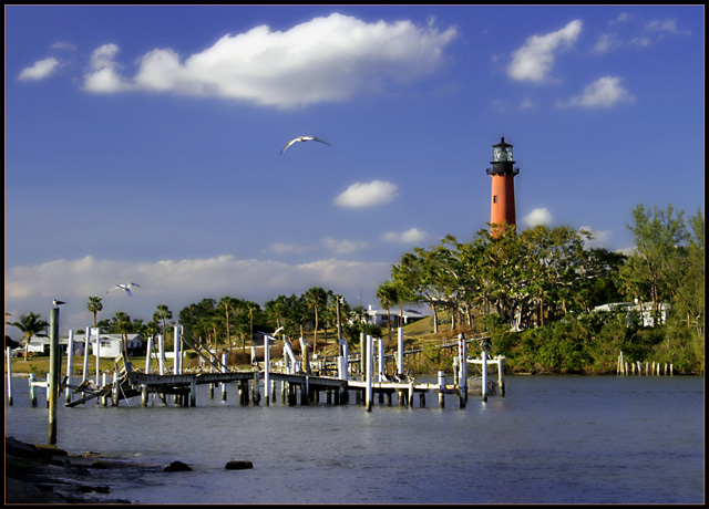 Inlet Lighthouse