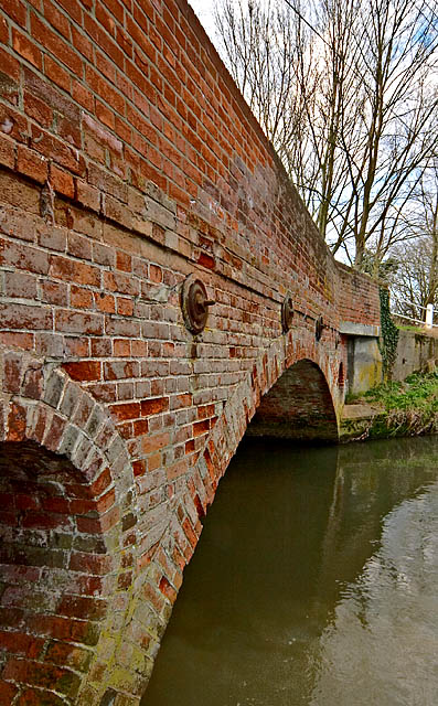 Kelvedon Bridge