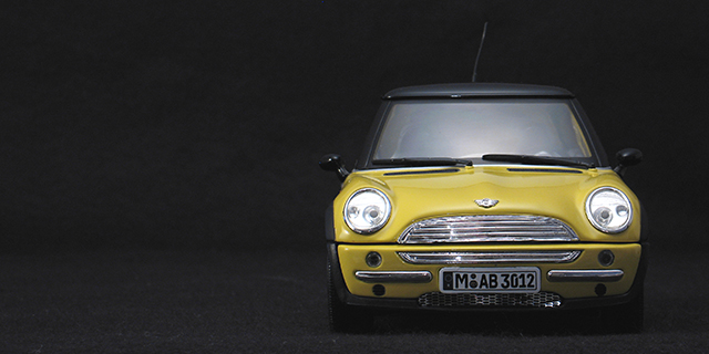 MINI. LET'S MOTOR.