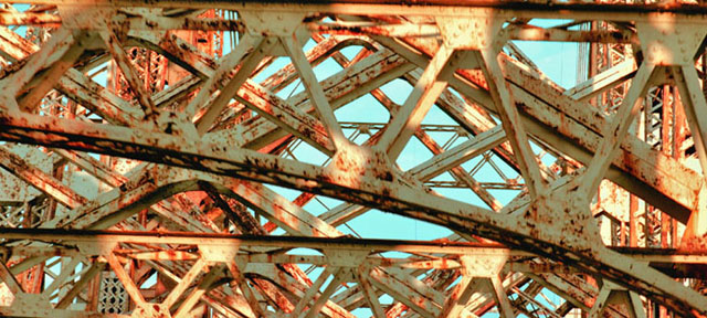 bridge-tri-angle