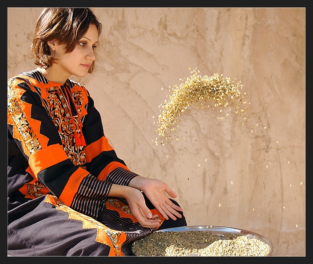 Cleaning the wheat from husks