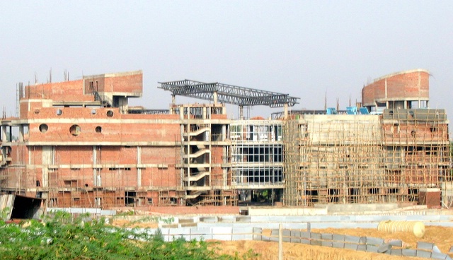 Construction Of a Shopping Mall