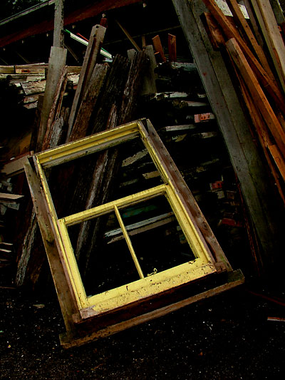  Scrapyard Special: wooden Yellow window.