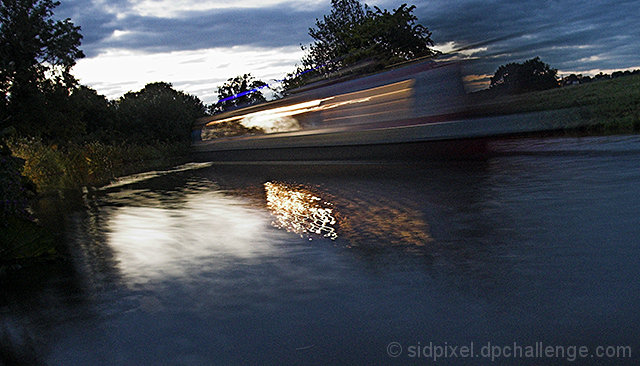 speedboat