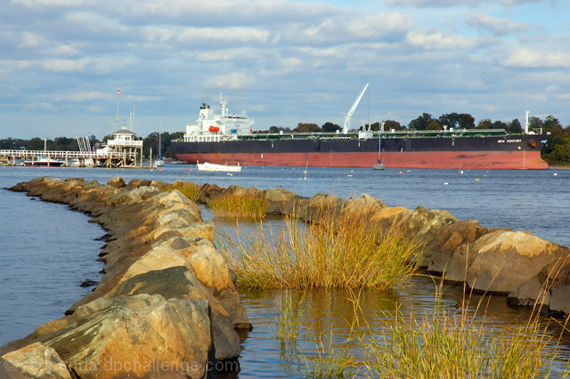 Raritan Bay (or: 'mis-leading lines')