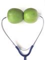 2 apples a D.. keeps 2  D...s away
