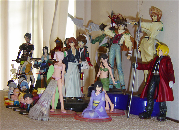 Multi-Fandom Figurines