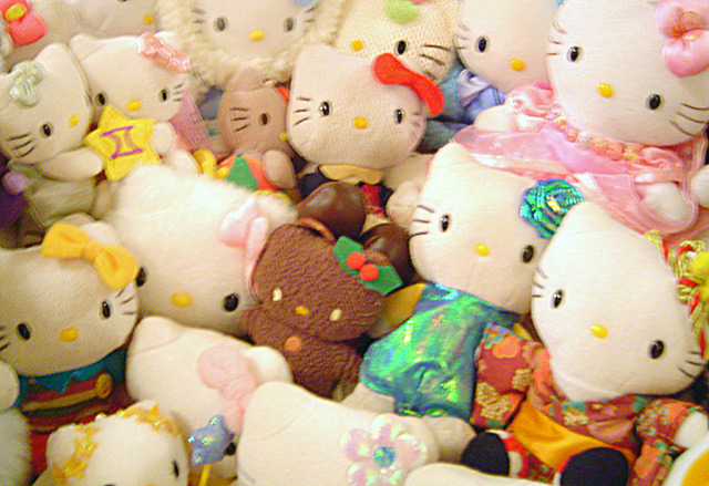 101 Hello Kittys