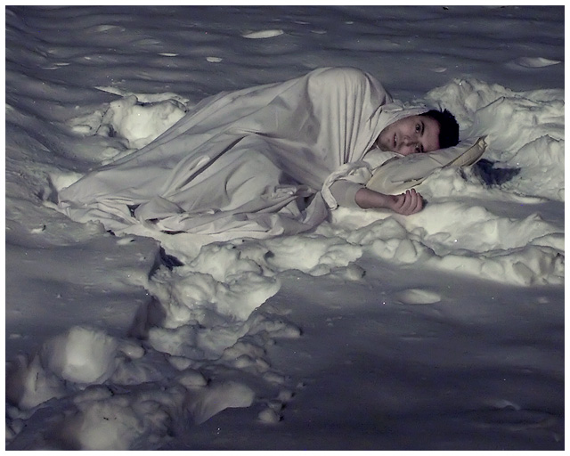 When Sleep Walking Dreaming of Snow