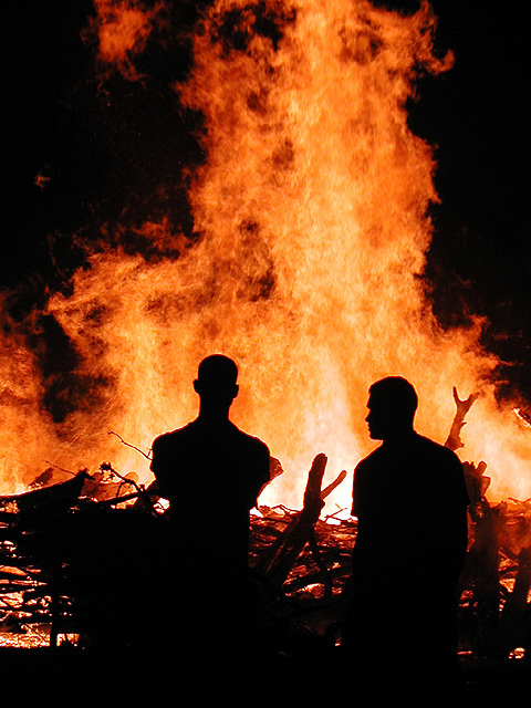 Bonfire 2002:  Texas Aggies Remember 1999 Collapse