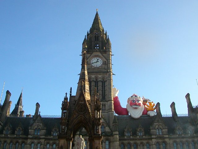 Santa & the sun spotted in Manchester