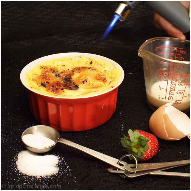 Creme Brulee With Strawberries