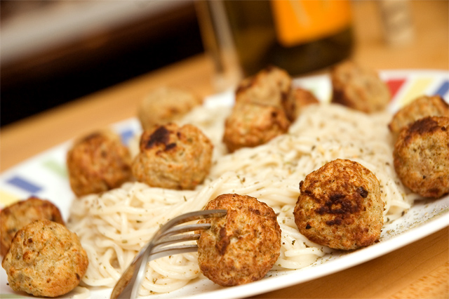 Organic Spaghetti and Meatballs