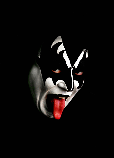 "Kiss"