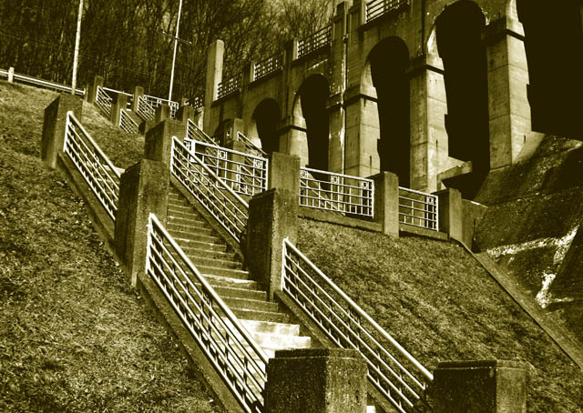 The Dam Steps