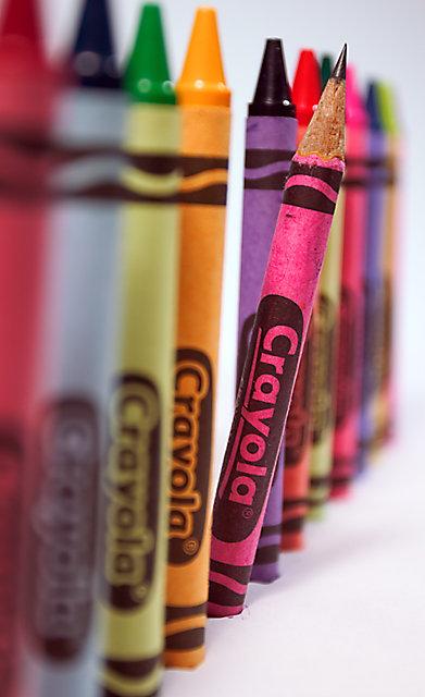 Silly pencil, colors are for Crayons