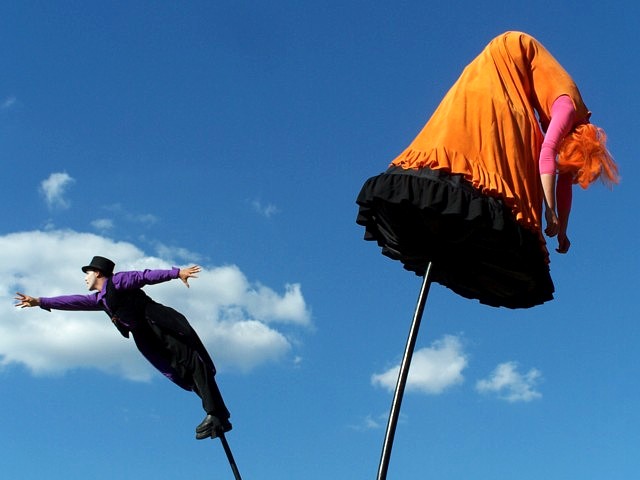 Air play