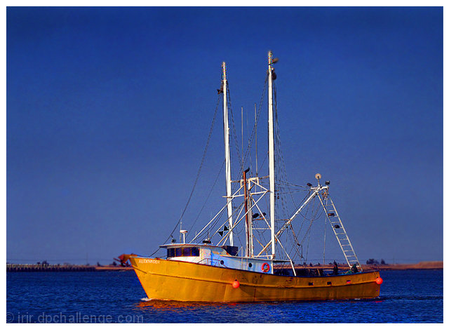 F/V Alexander Returning to Dock