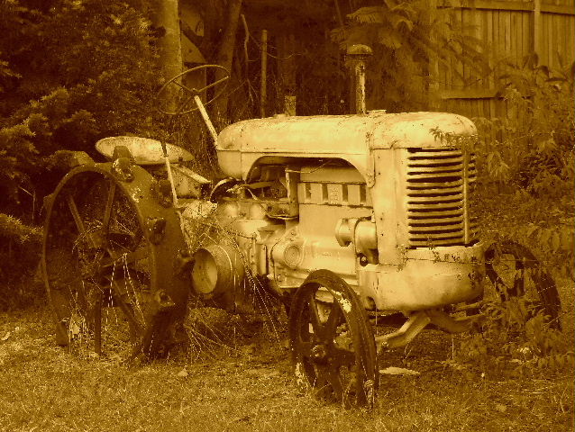 OLD STEEL WHEELER