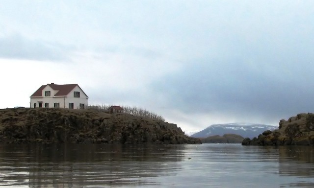 The old House by the Sea