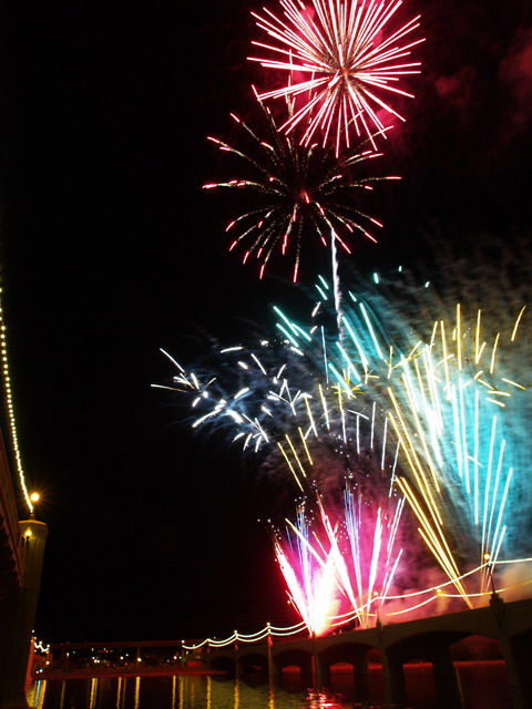 Independence Day, Tempe Town Lake, 2006
