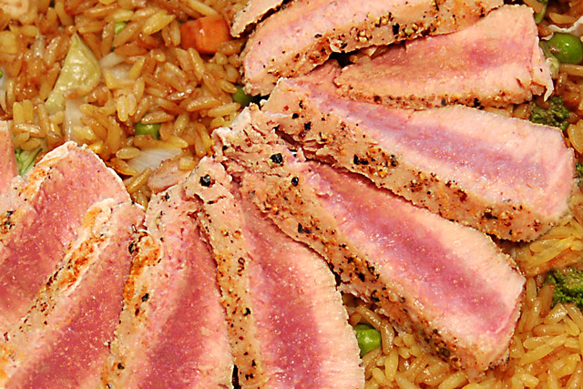 Tuna Fanned Over Fried Rice