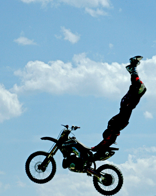 Look Mom No Hands!!!  "Evel Knievel Days"