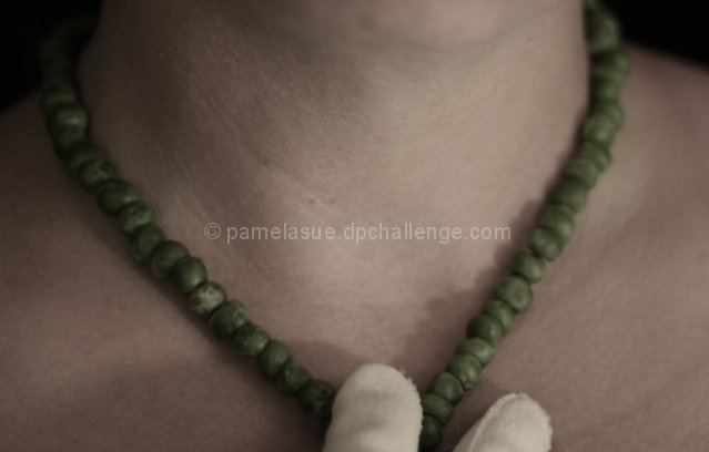 Peas Necklace