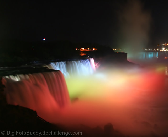 Niagara Falls at night