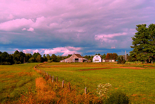 KENNEBUNK FARM