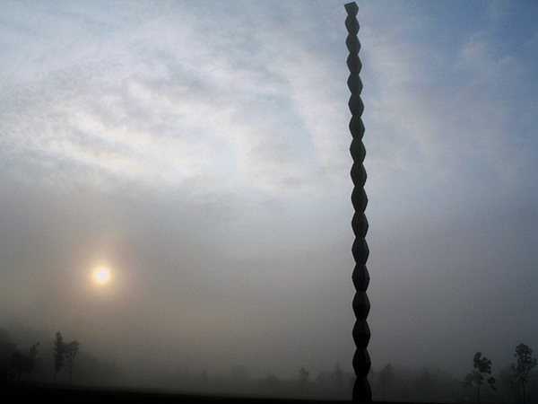 "The Infinity Column"(Constantin Brancusi)