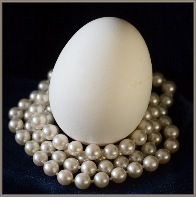 Nest of Pearls