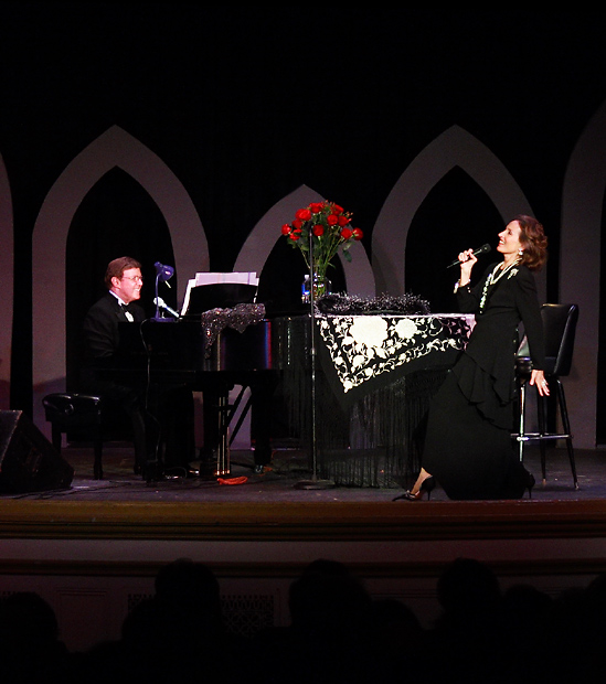 Andrea Marcovicci sings Cole Porter at the Carnegie