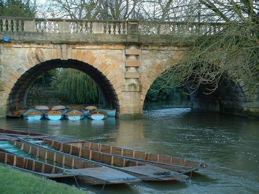 Magdalen Bridge, Oxford, UK