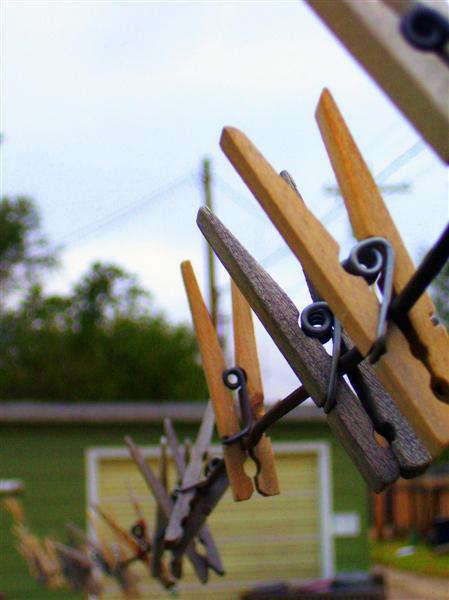 Clothes line with no clothes