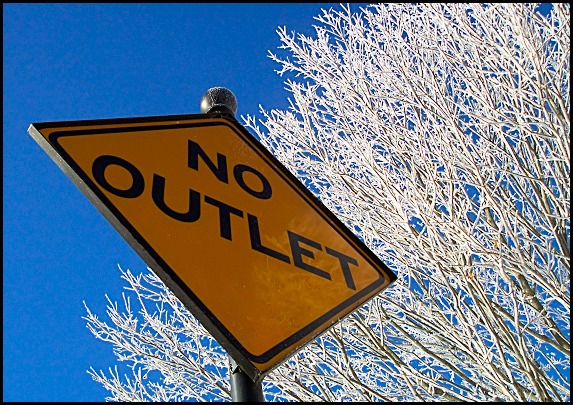 "Snow" Outlet
