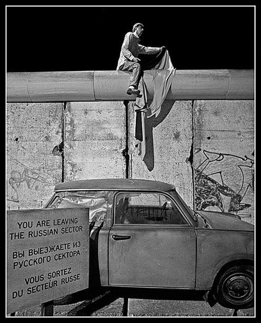 Fall of the Iron Curtain -- Nov 9th, 1989