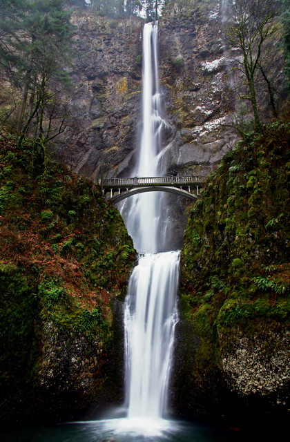 Multnomah Falls by prbetts - DPChallenge